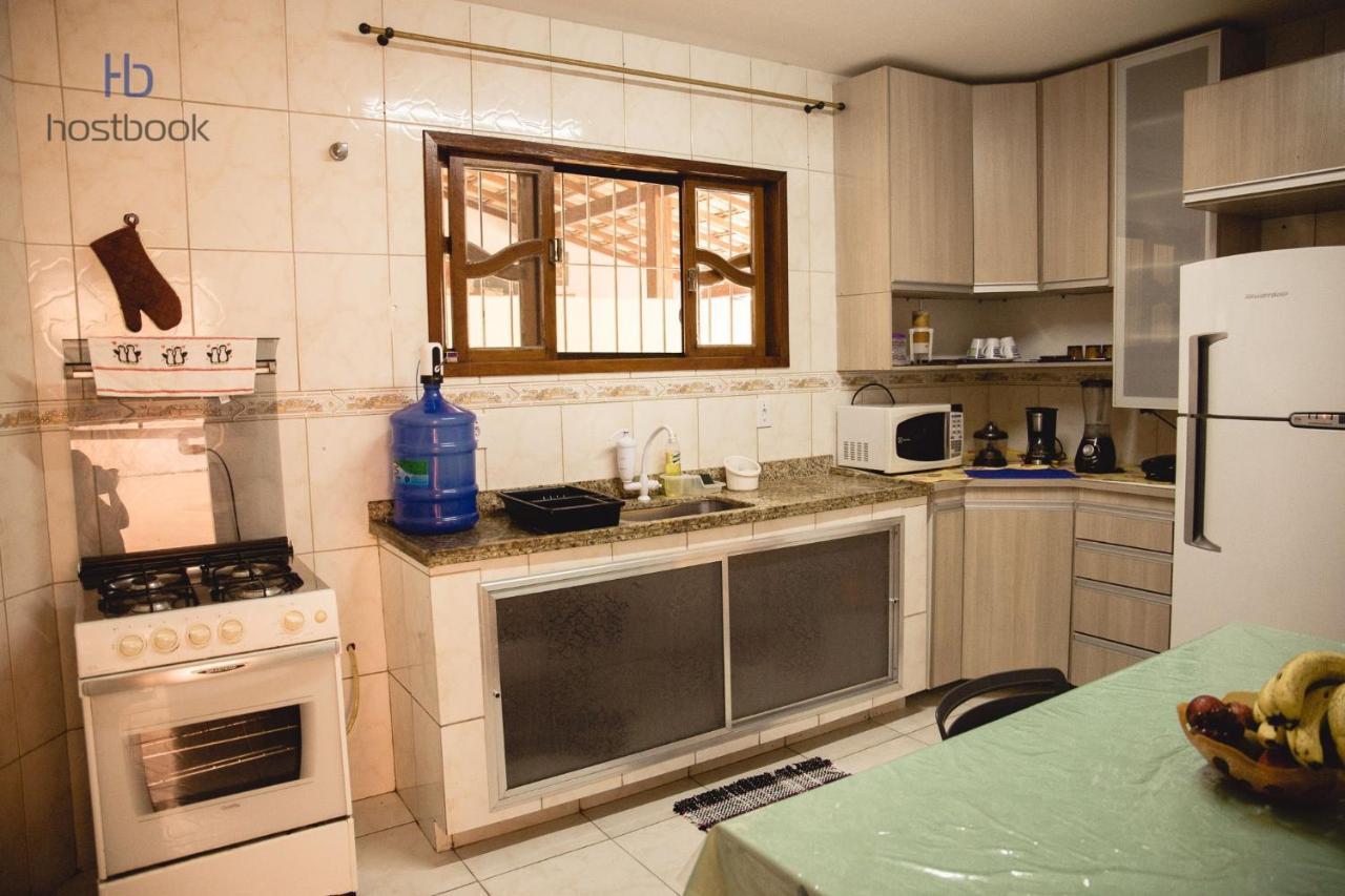 Villa Casa A 400 M Da Praia Do Centro - Wifi 200Mb - Garagem - Tv 500 Canais - 2 Quartos - Cozinha Equipada - Churrasqueira Rio das Ostras Exterior foto